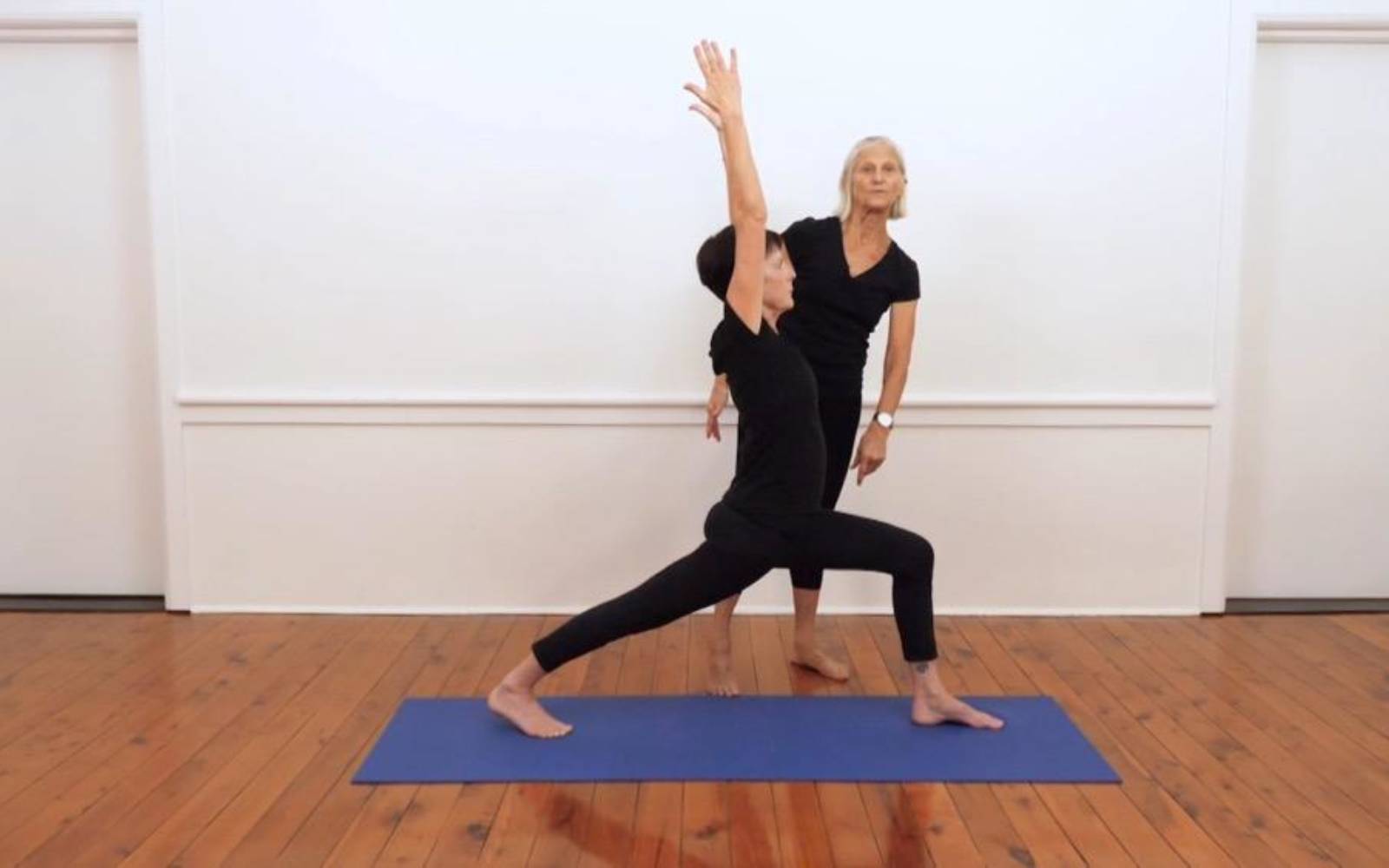 Online Iyengar yoga videos | Standing pose sequence to develop your foundations