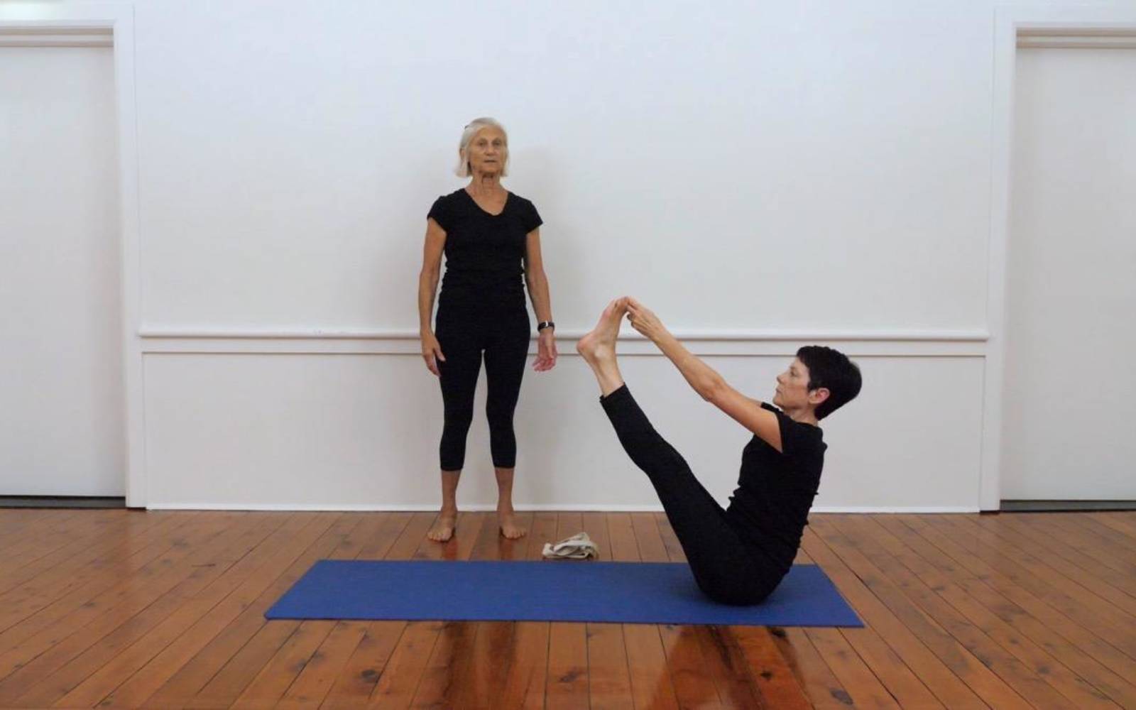 Online Iyengar yoga videos | Daily sequence for miscellaneous hip and groin opening poses