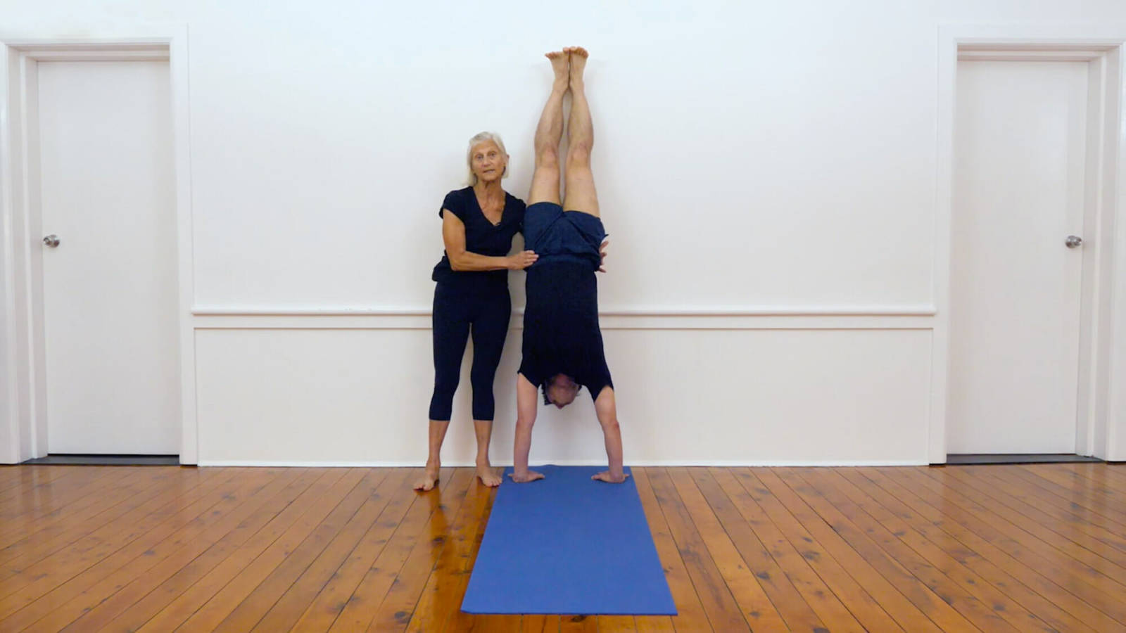 A Step-by-Step Guide to Full Arm Balance
