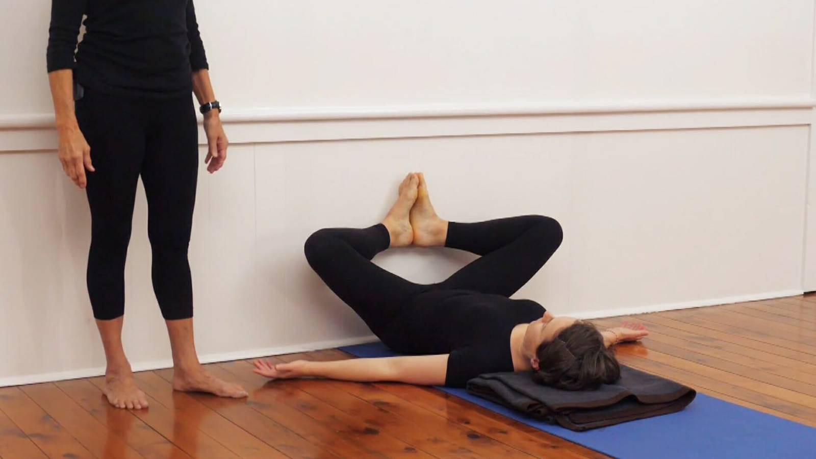 Mini-sequence for lower back and legs