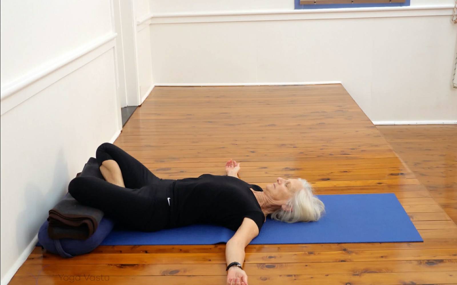 Online Iyengar yoga videos | Immune support and nerve calming sequence