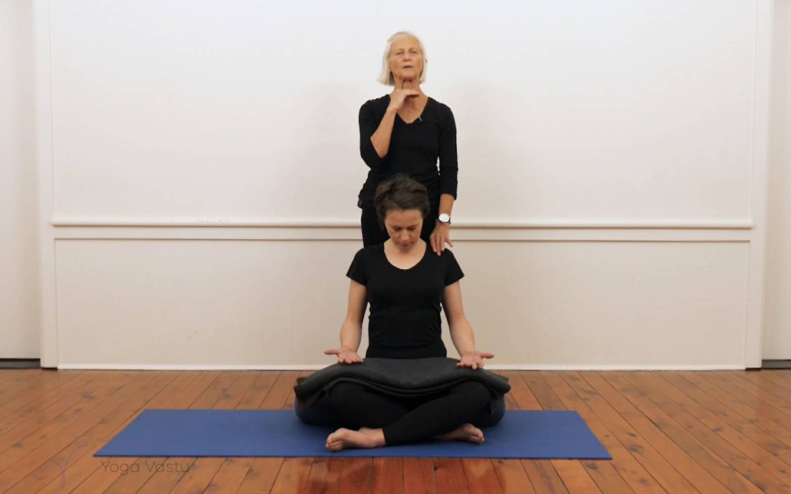 Online Iyengar yoga videos | Restorative and Pranayama for Advanced Students