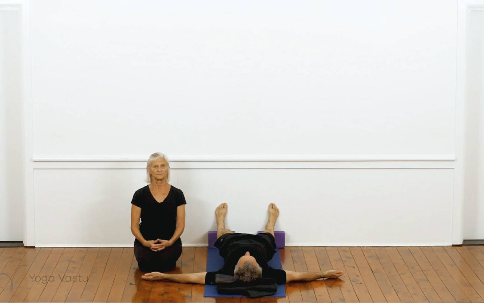 Online Iyengar yoga videos | Iyengar yoga for beginners class 5