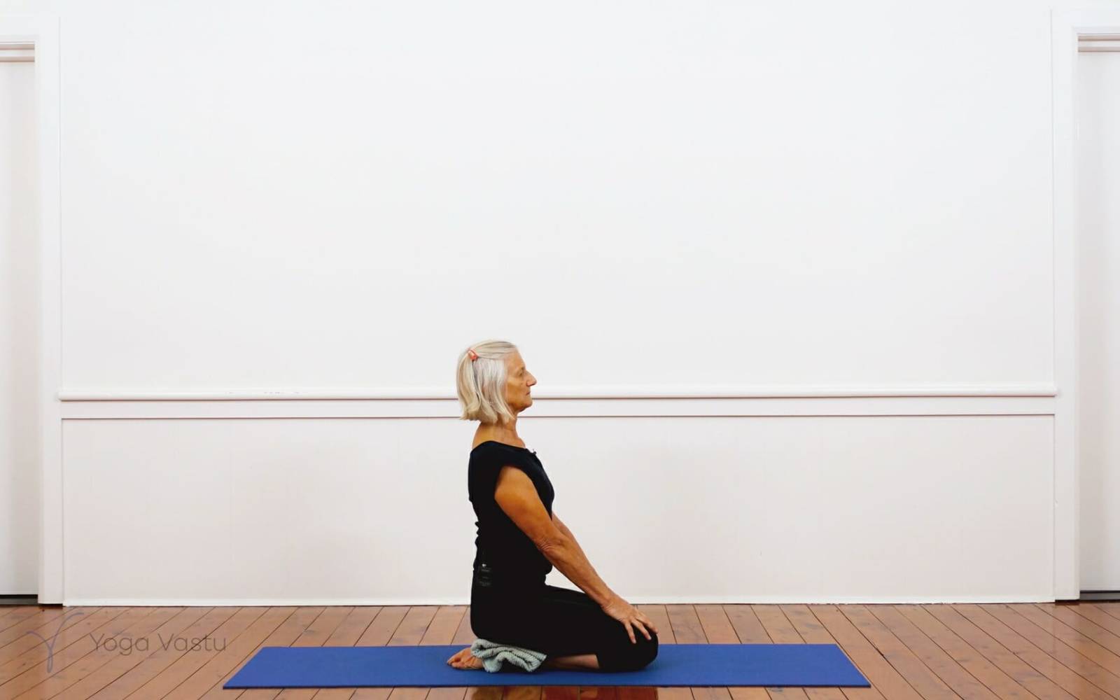 Young asian woman doing yoga exercise vajrasana diamond pose for workout  healthy lifestyle at home Stock Photo - Alamy