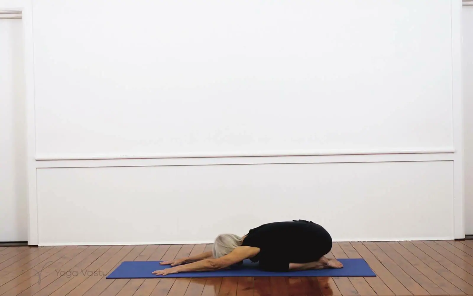 4 Yoga Props for Beginners