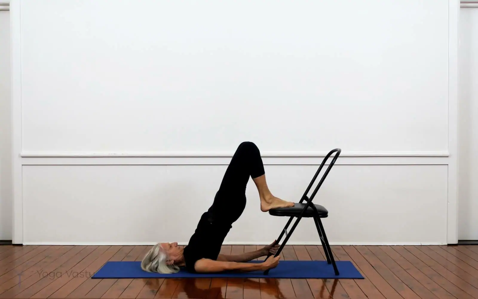 Online Iyengar yoga videos | Building your Inversions
