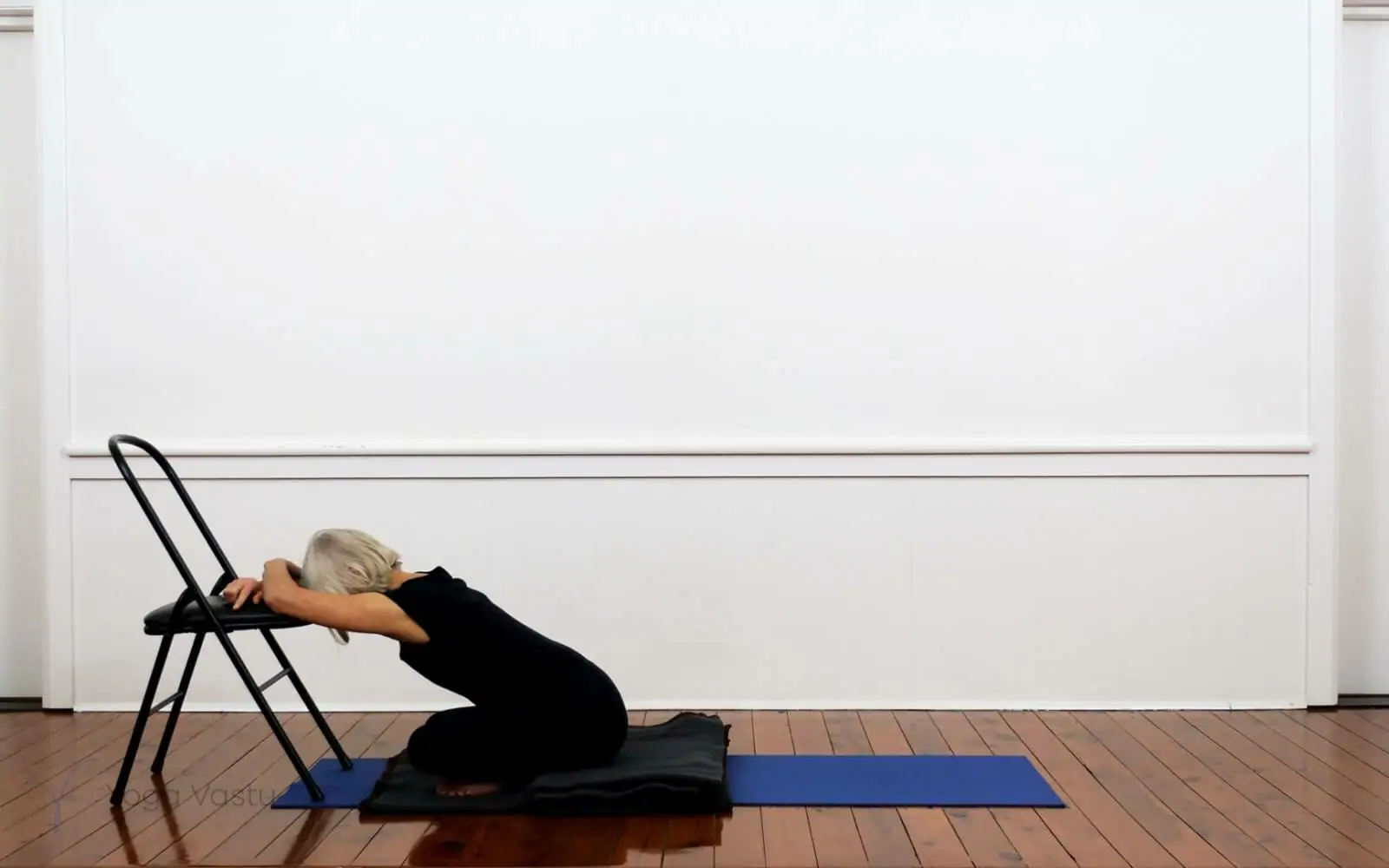 Online Iyengar yoga videos | Building your Inversions