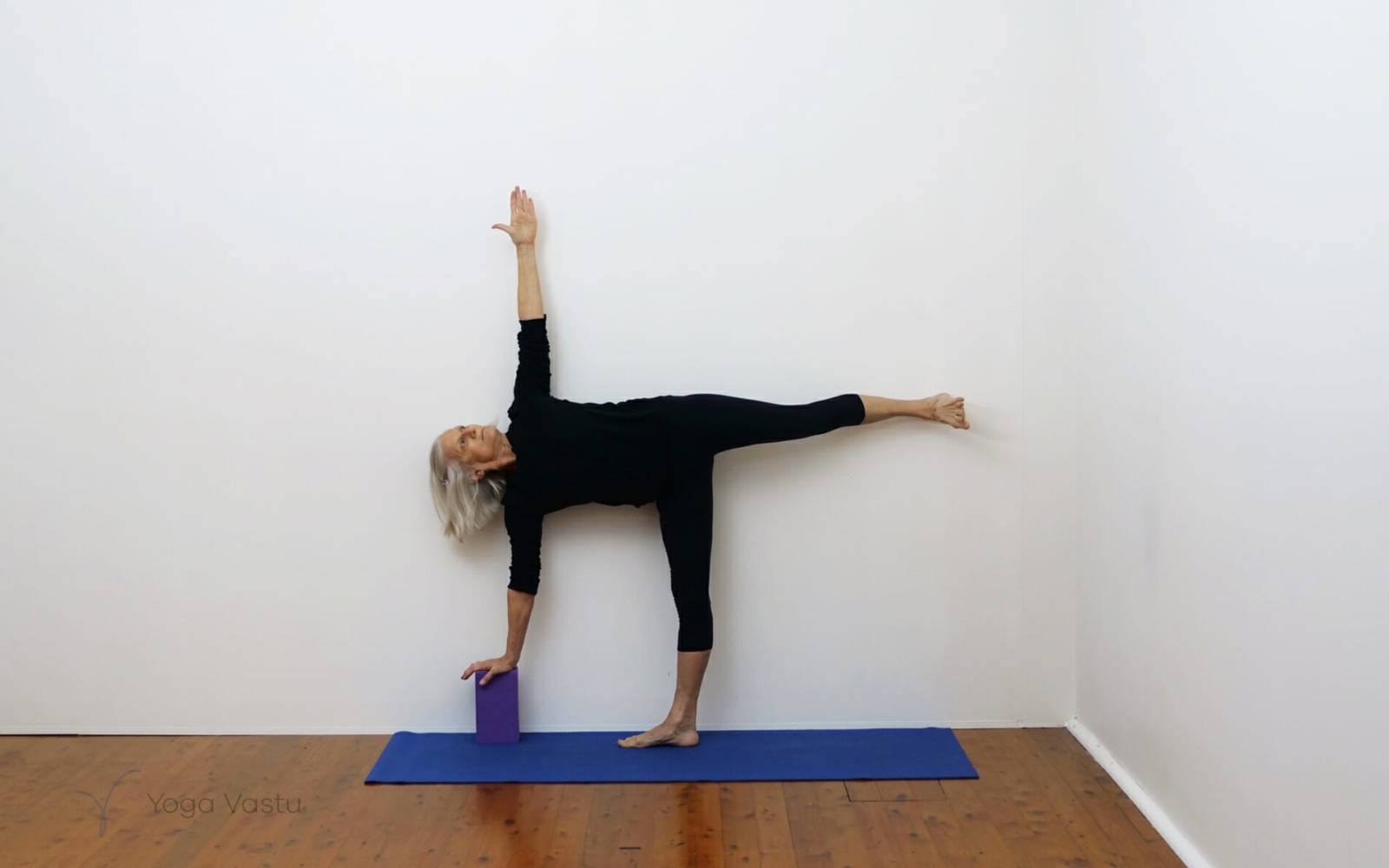 Iyengar Yoga for Tense Neck and Shoulders - YouTube