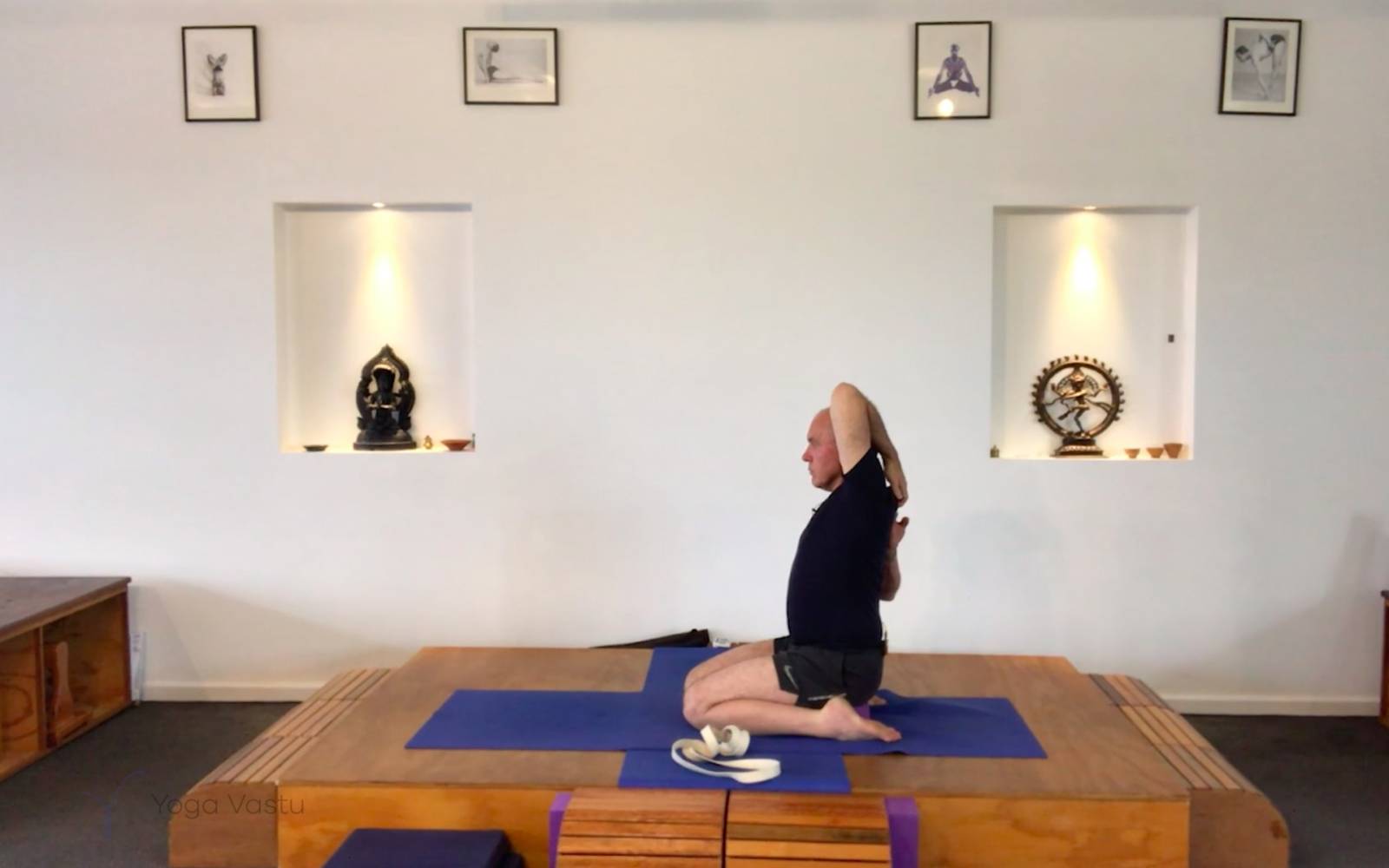 Online Iyengar yoga videos | Action and Observation in Yoga
