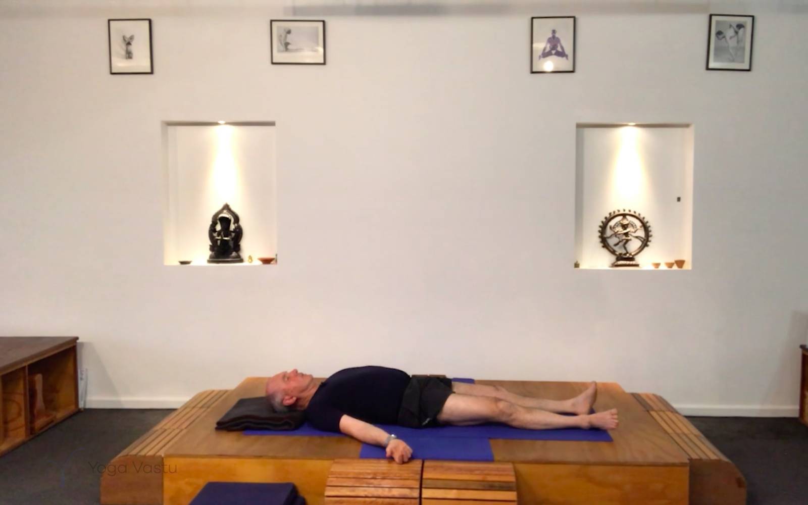 Online Iyengar yoga videos | Action and Observation in Yoga