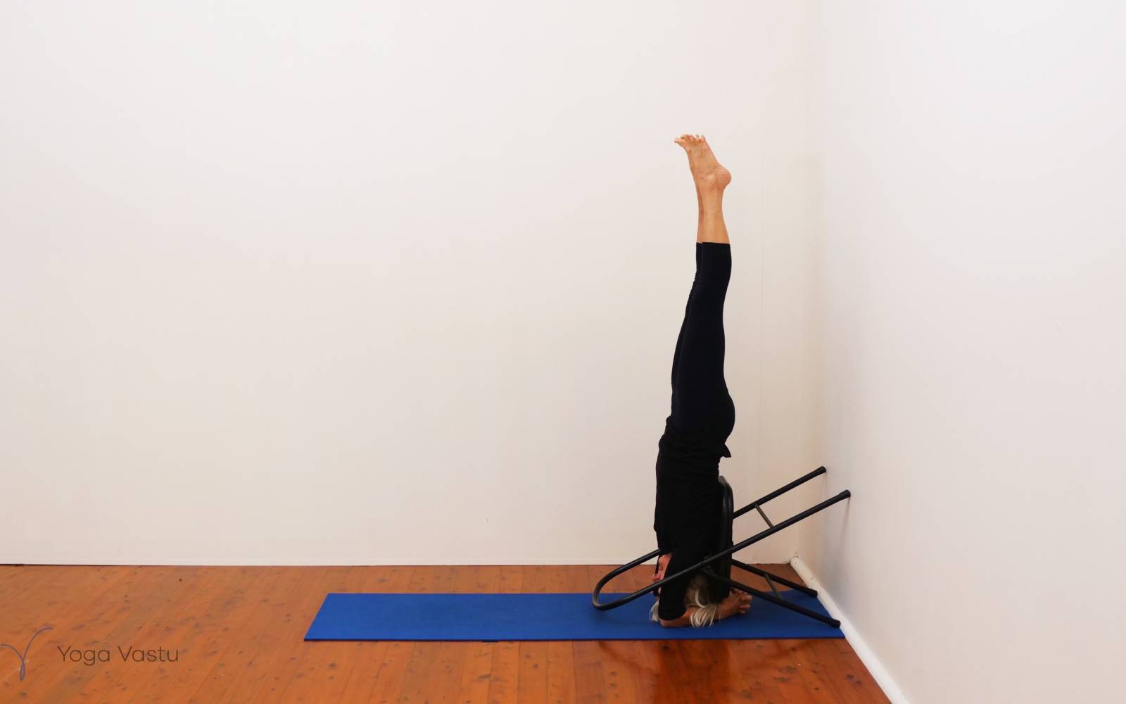 10 Energy-Boosting Iyengar Yoga Poses – YogaClub