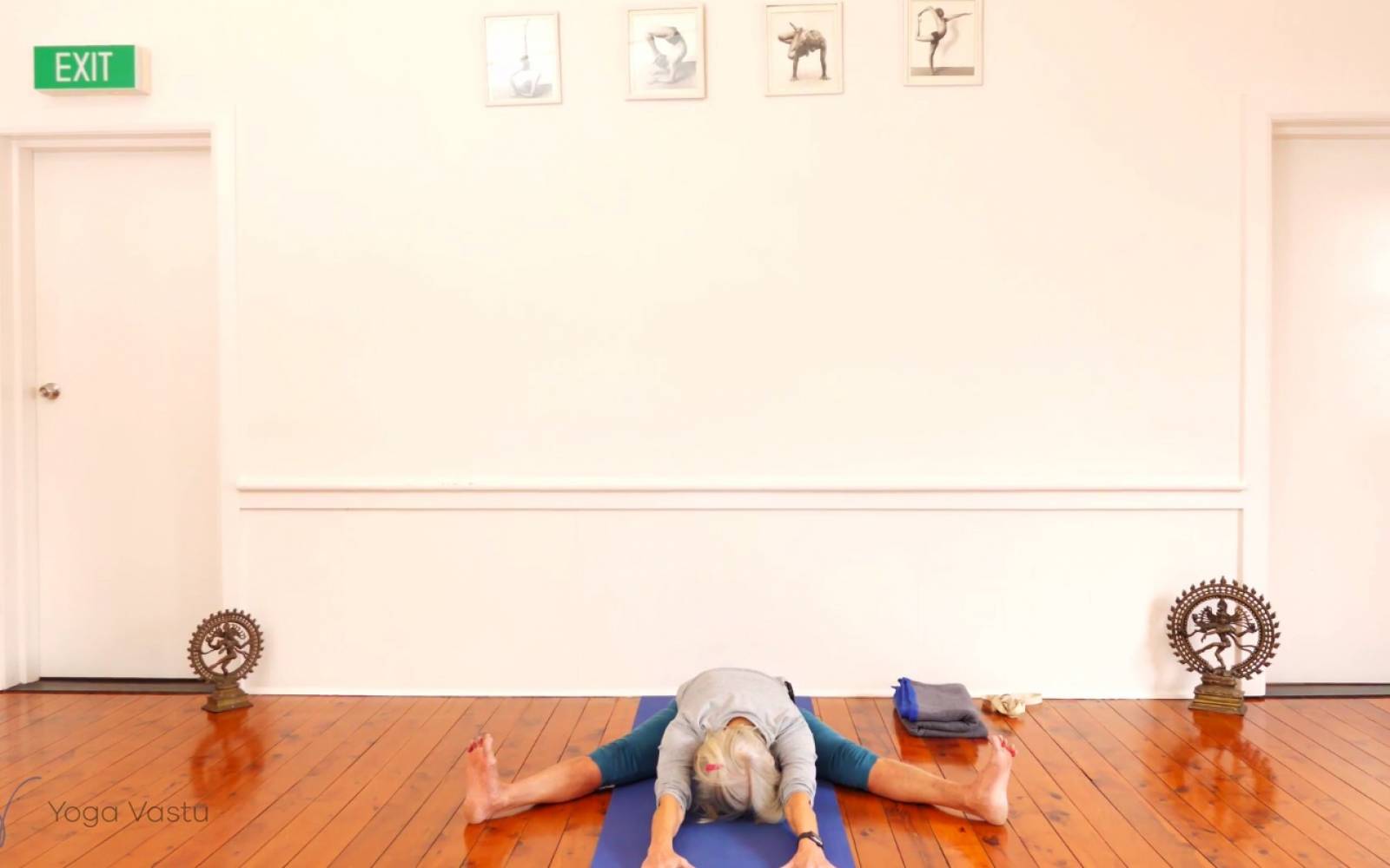 Online Iyengar yoga videos | Forward Bends with a Focus on the Inner Groin (Advanced)