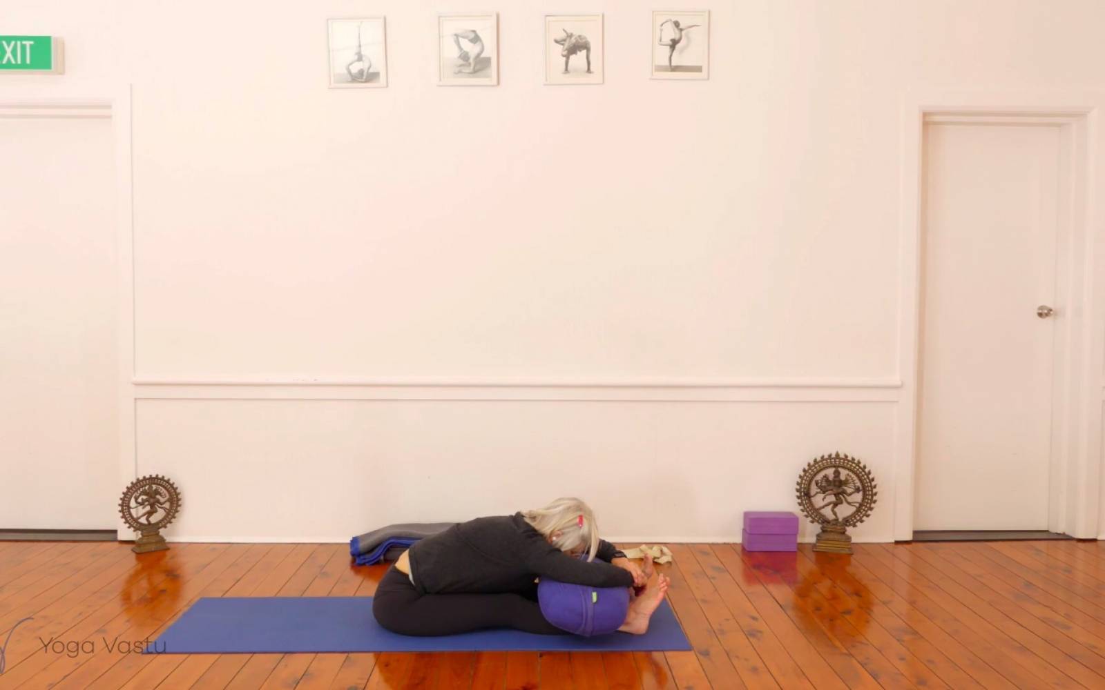 Online Iyengar yoga videos | Intense Backbends Class with Splits (Advanced)