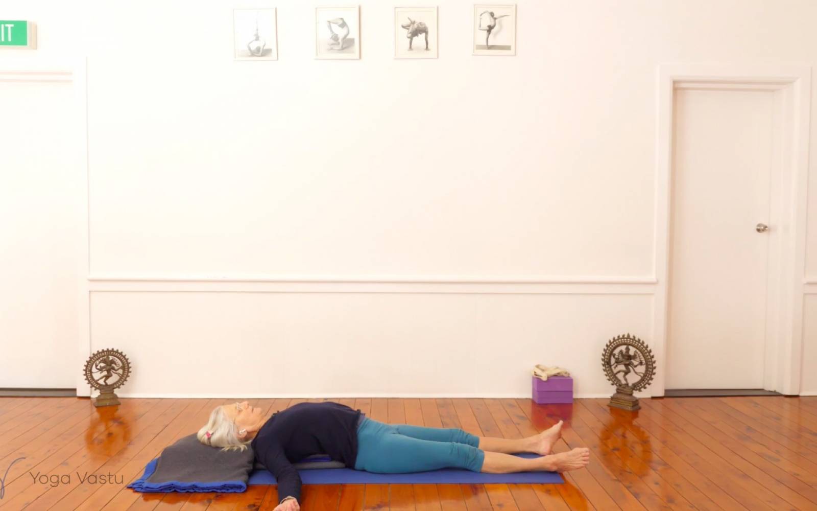 Online Iyengar yoga videos | Restorative and Pranayama with Different Support Configurations (Advanced)