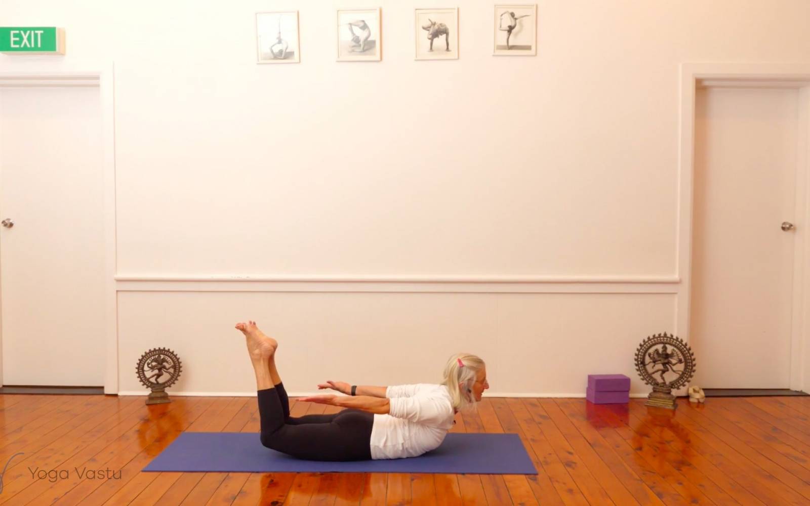 Online Iyengar yoga videos | Backbends: Ustrasana and Urdhva Dhanurasana (Level 1/2)