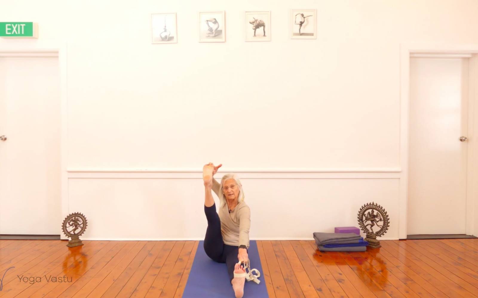Online Iyengar yoga videos | Discovering Connections in Forward Bends (Advanced)