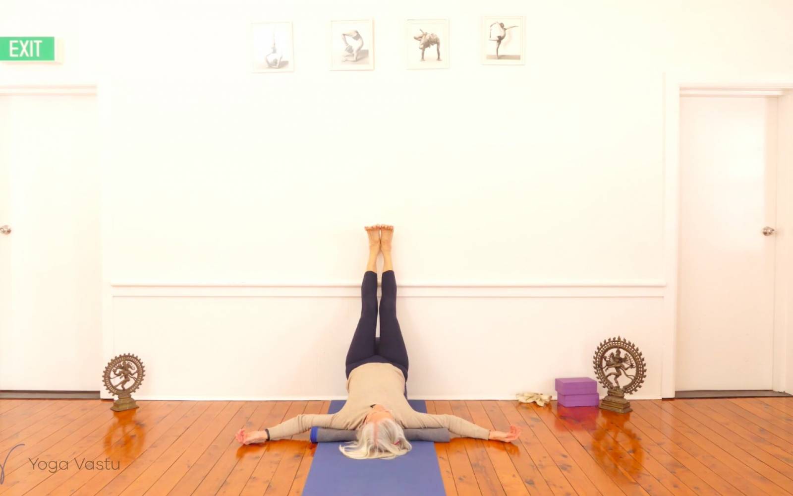 Online Iyengar yoga videos | Discovering Connections in Forward Bends (Advanced)