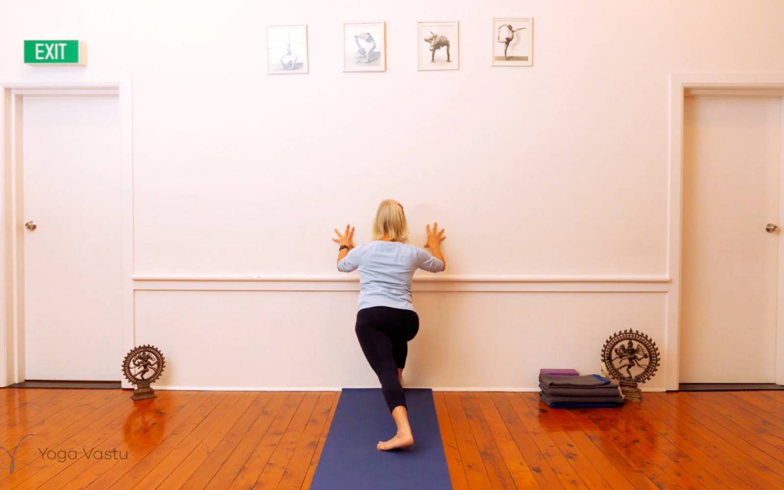 Online Iyengar yoga videos | Getting Deeper into Backbends with Props (Level 1/2)