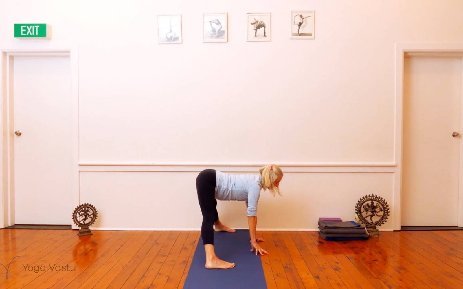Online Iyengar yoga videos | Getting Deeper into Backbends with Props (Level 1/2)