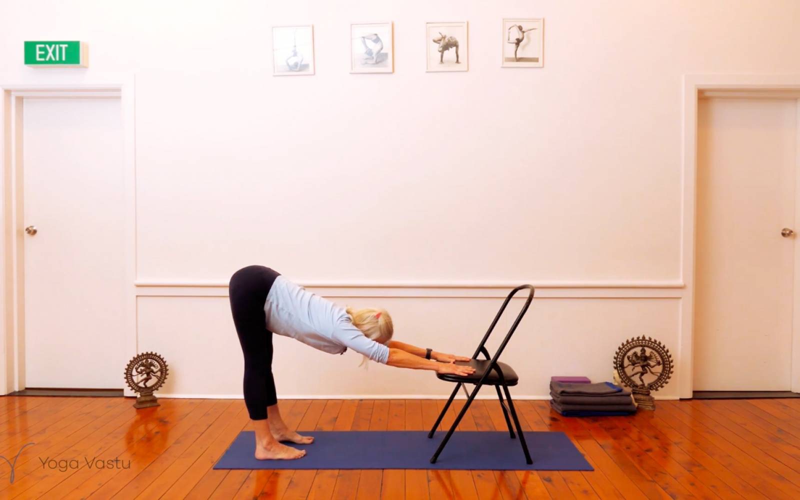 Online Iyengar yoga videos | Getting Deeper into Backbends with Props (Level 1/2)
