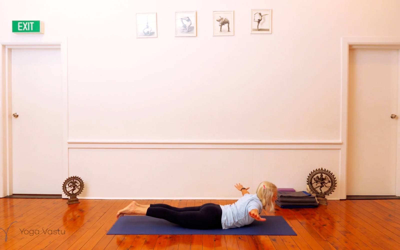 Online Iyengar yoga videos | Getting Deeper into Backbends with Props (Level 1/2)