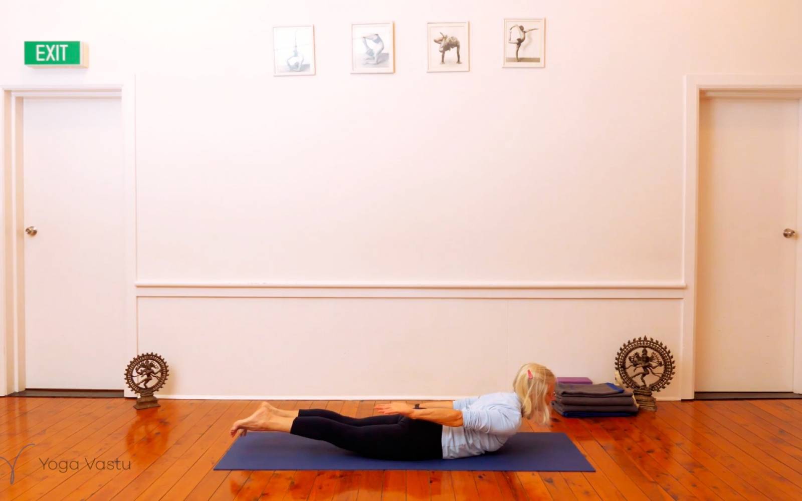 Online Iyengar yoga videos | Getting Deeper into Backbends with Props (Level 1/2)