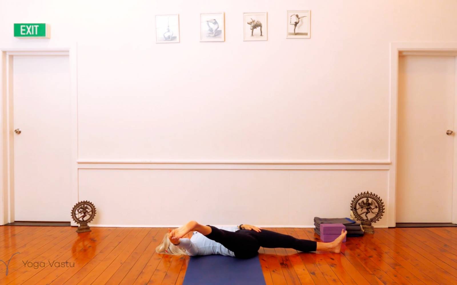 Online Iyengar yoga videos | Getting Deeper into Backbends with Props (Level 1/2)