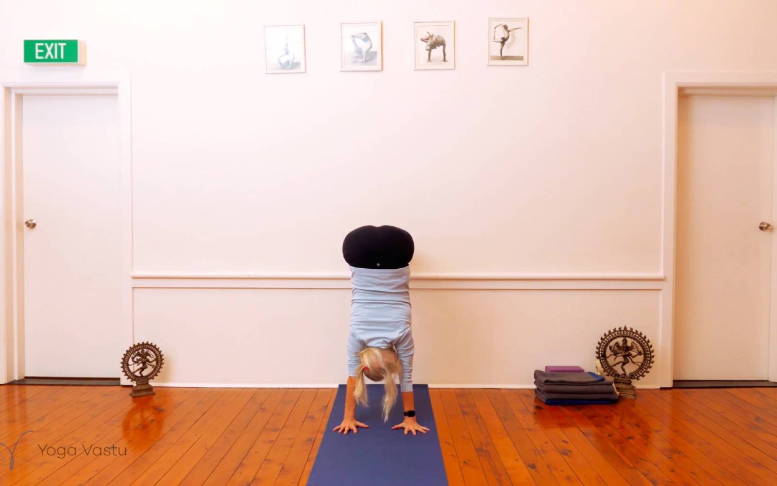Online Iyengar yoga videos | Getting Deeper into Backbends with Props (Level 1/2)