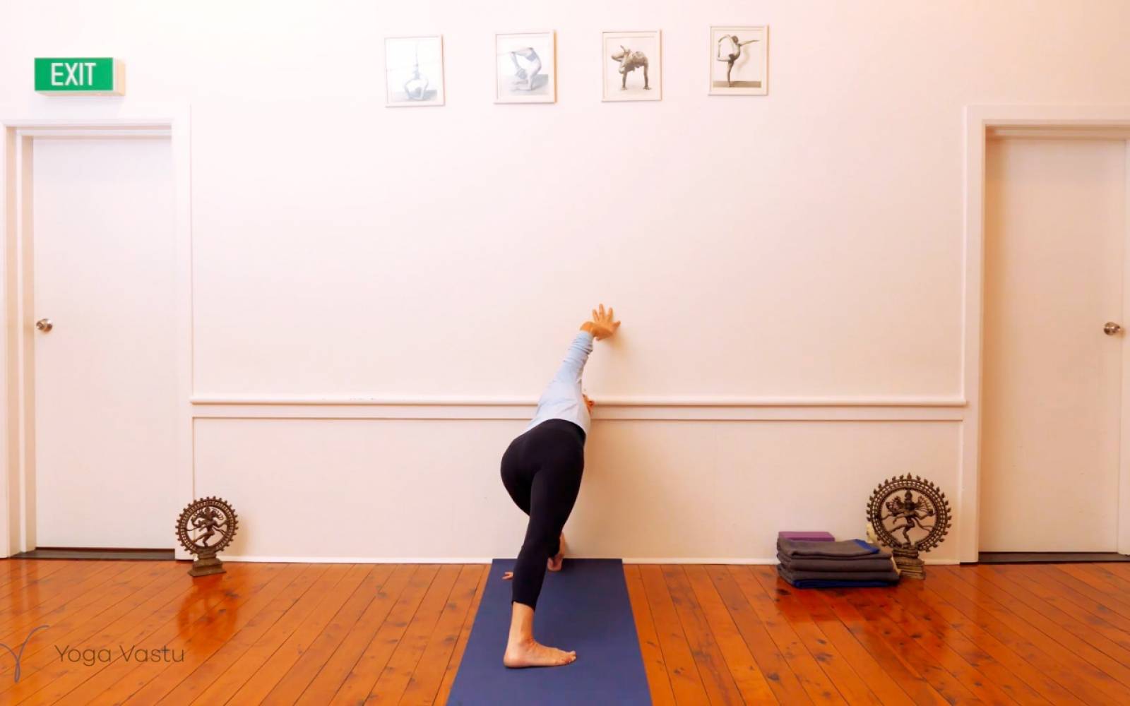 Online Iyengar yoga videos | Getting Deeper into Backbends with Props (Level 1/2)