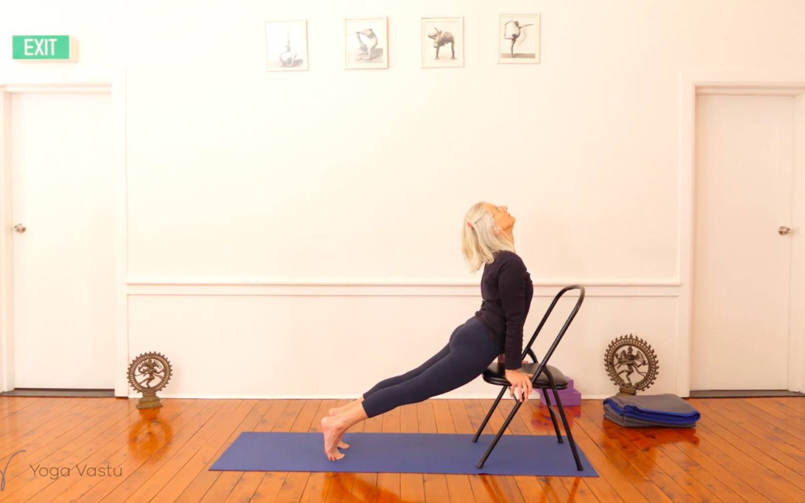 Online Iyengar yoga videos | Achieving Evenness and Elongation in Backbends (Advanced)