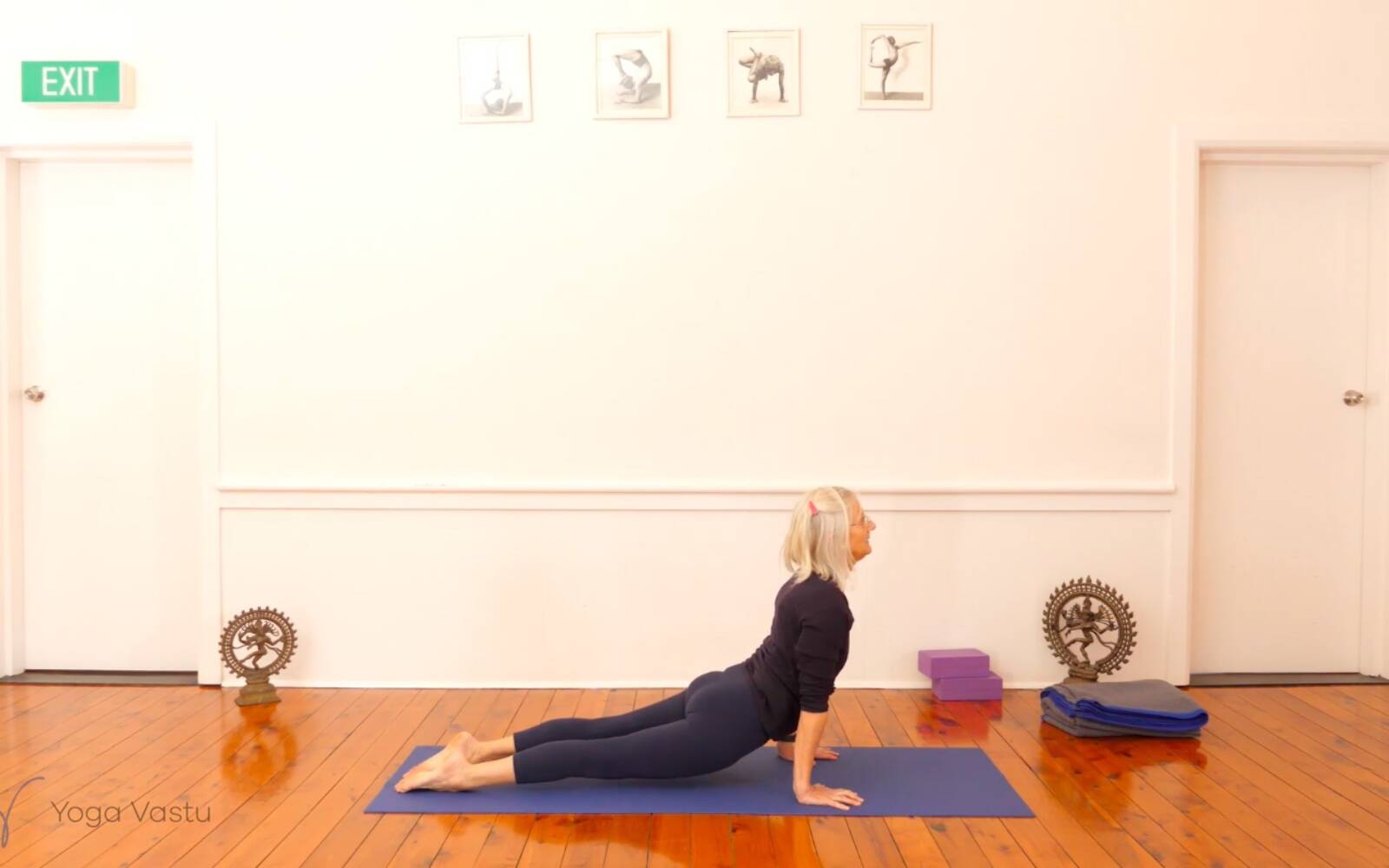 Online Iyengar yoga videos | Achieving Evenness and Elongation in Backbends (Advanced)