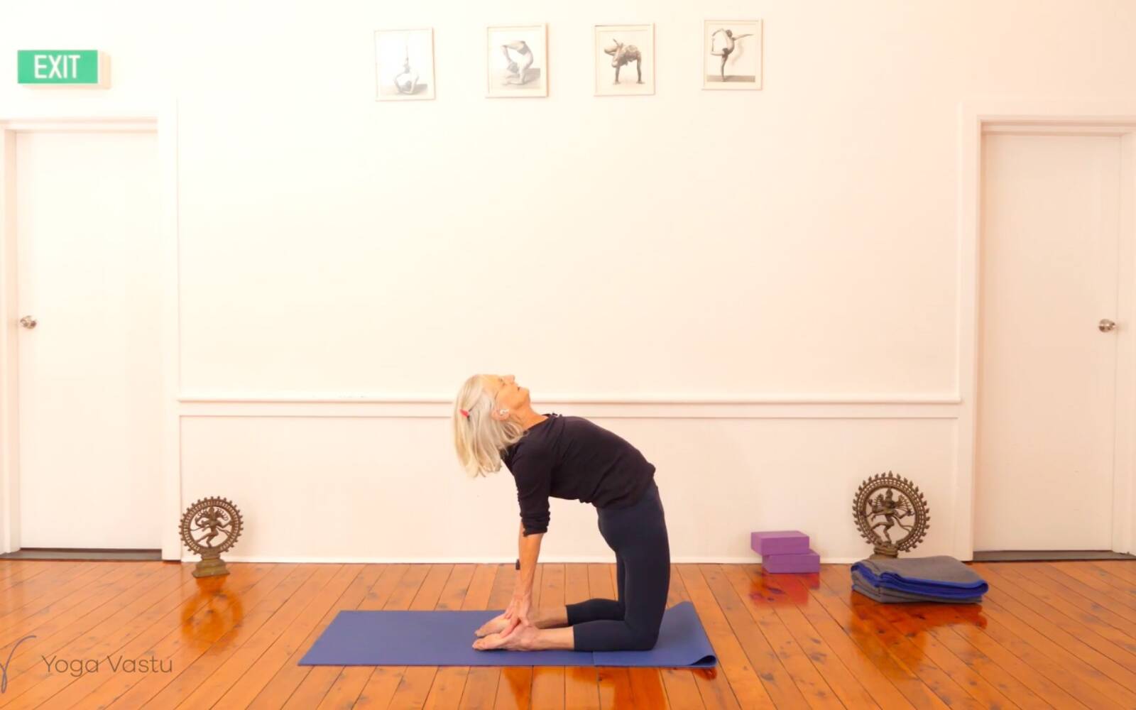 Online Iyengar yoga videos | Achieving Evenness and Elongation in Backbends (Advanced)