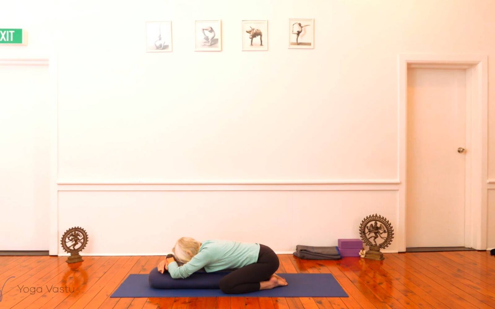 Online Iyengar yoga videos | Strengthening the Foundations for Seated Pranayama