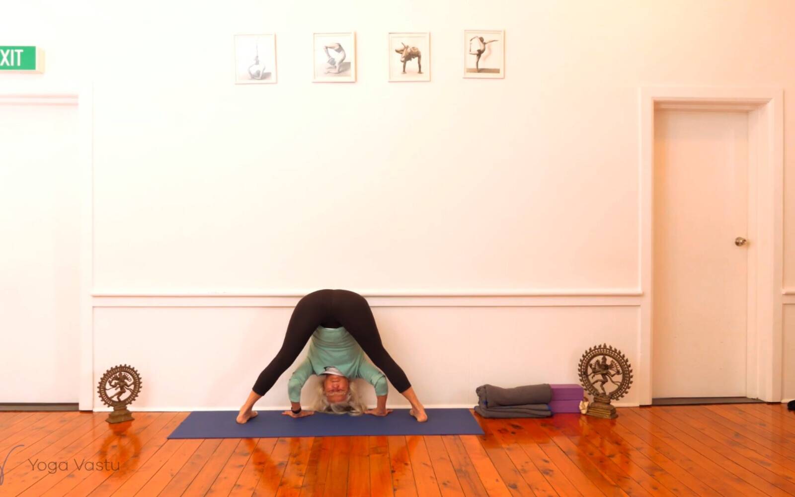 Online Iyengar yoga videos | Strengthening the Foundations for Seated Pranayama