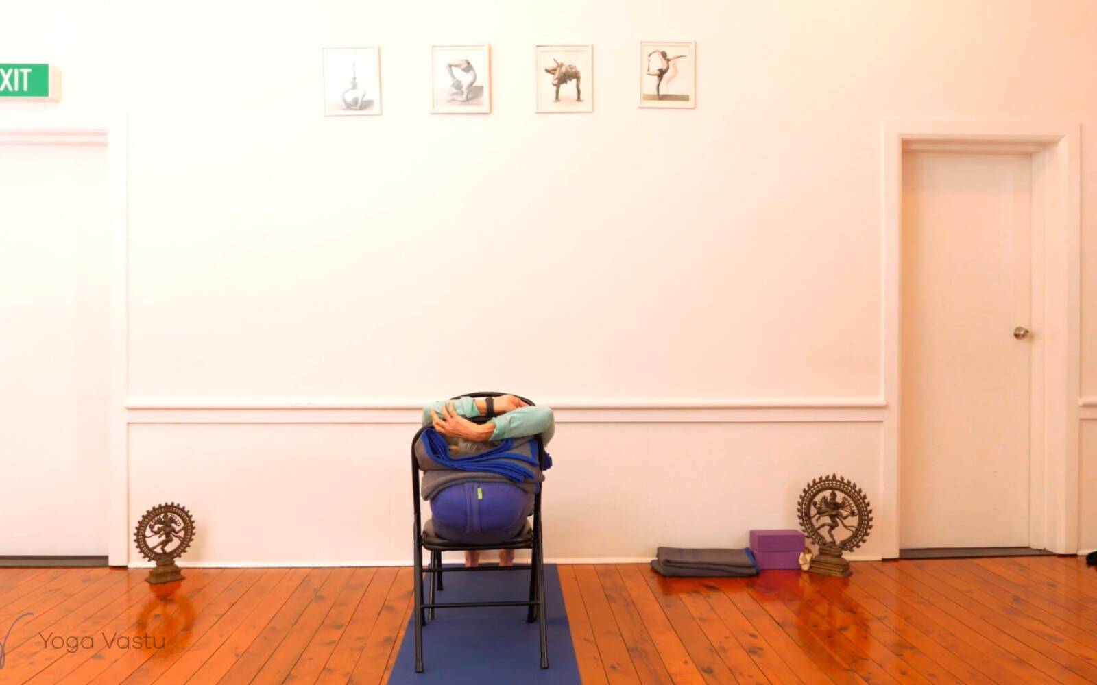 Online Iyengar yoga videos | Strengthening the Foundations for Seated Pranayama
