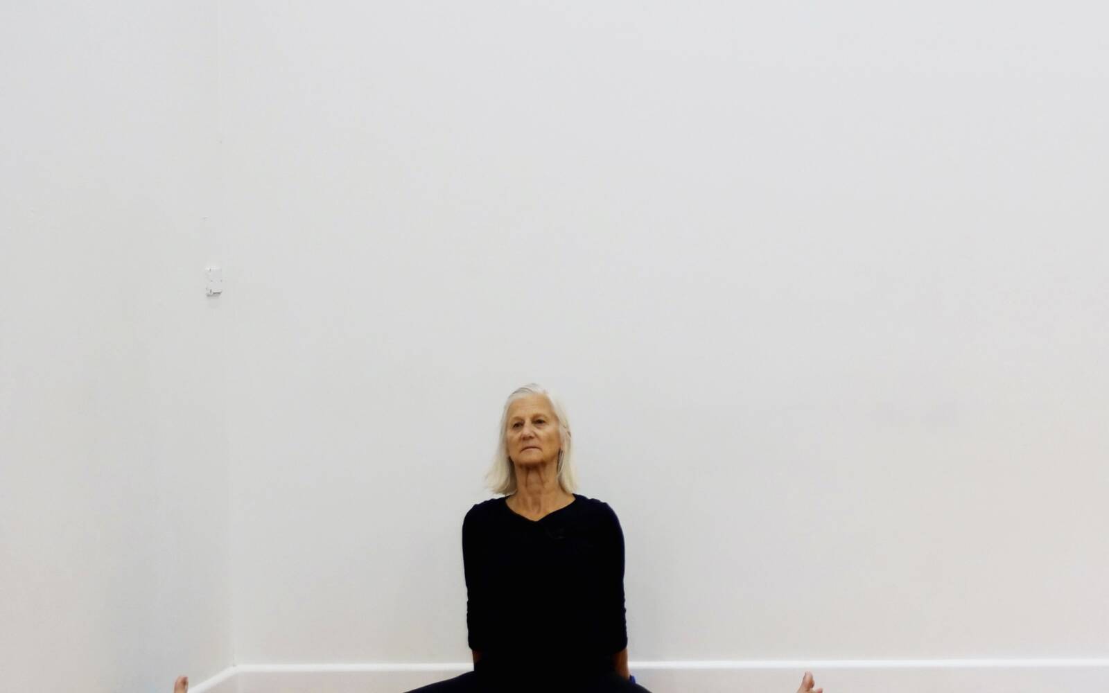 Online Iyengar yoga videos | Energising Half-Hour Session to Start the Day