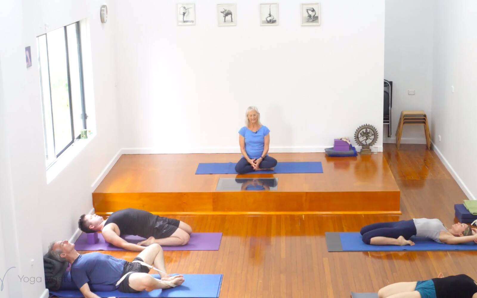 Online Iyengar yoga videos | Releasing More Evenly into Extension