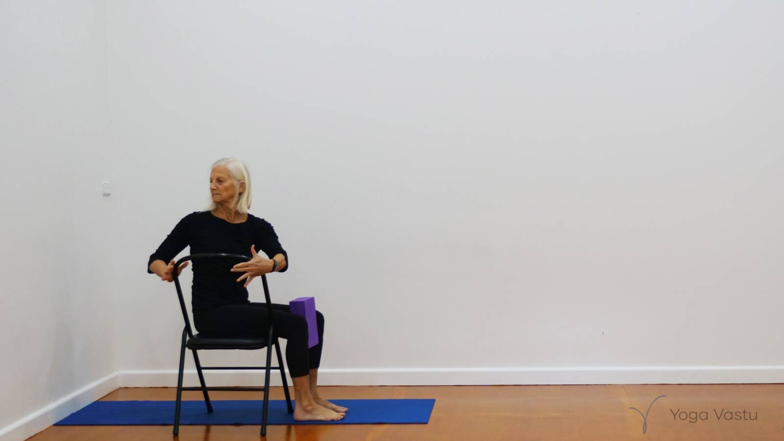 A Stress-Relieving Half-Hour Session to End the Day