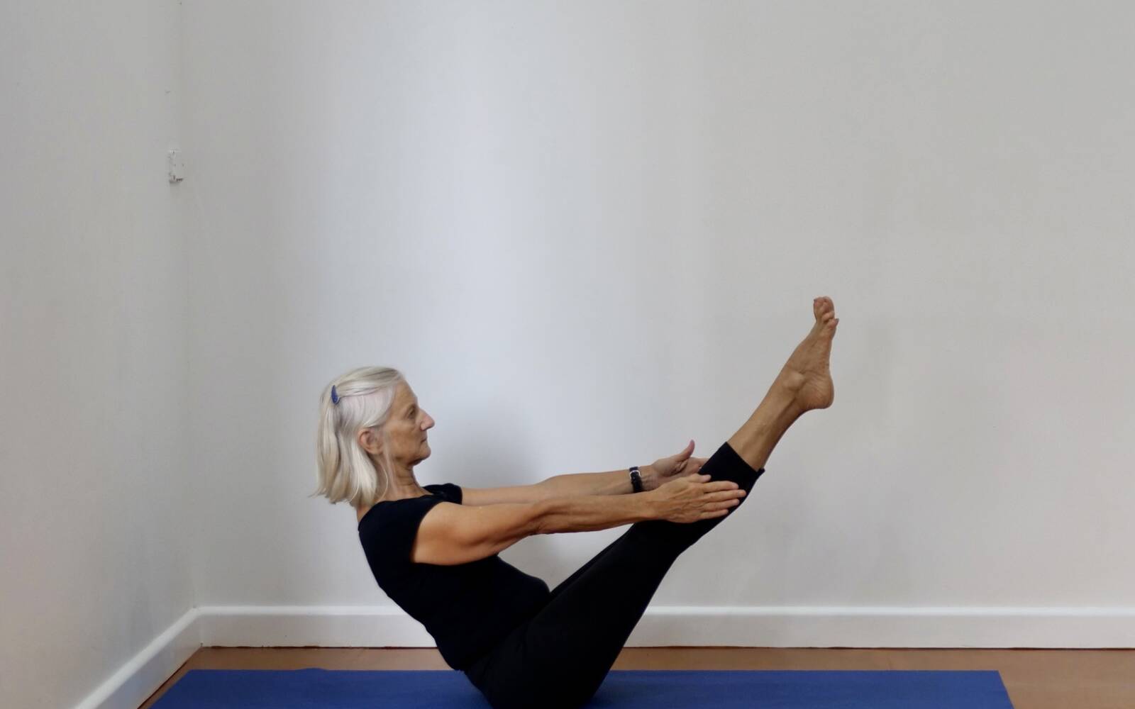 Online Iyengar yoga videos | Miscellaneous Session with Abdominals and Twists
