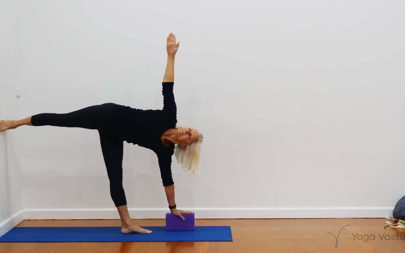 Standing Splits - Ekhart Yoga