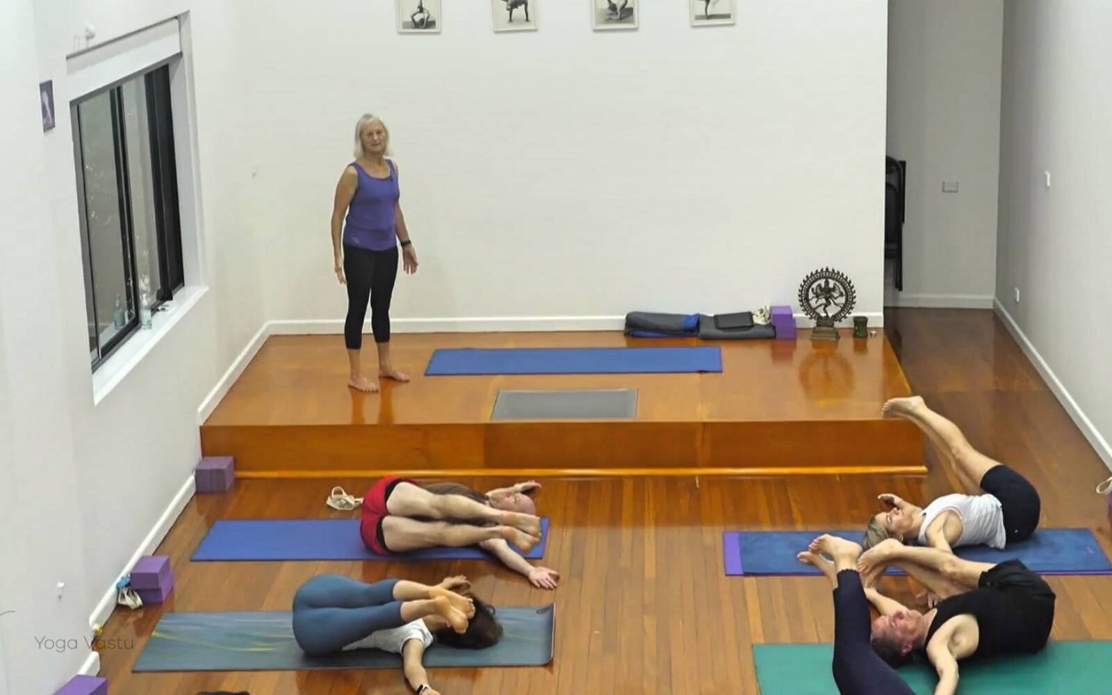 Online Iyengar yoga videos | Abdominal Strengthening for Experienced Students