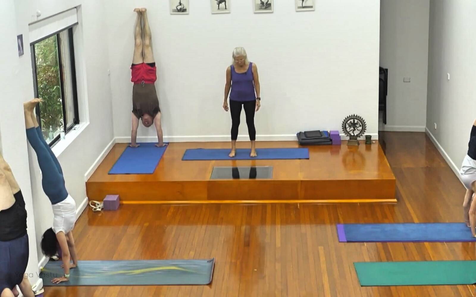 Online Iyengar yoga videos | Abdominal Strengthening for Experienced Students