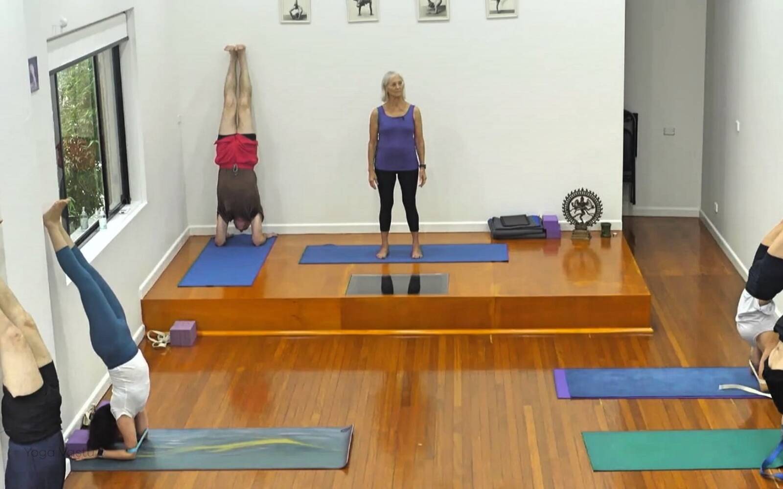 Online Iyengar yoga videos | Abdominal Strengthening for Experienced Students