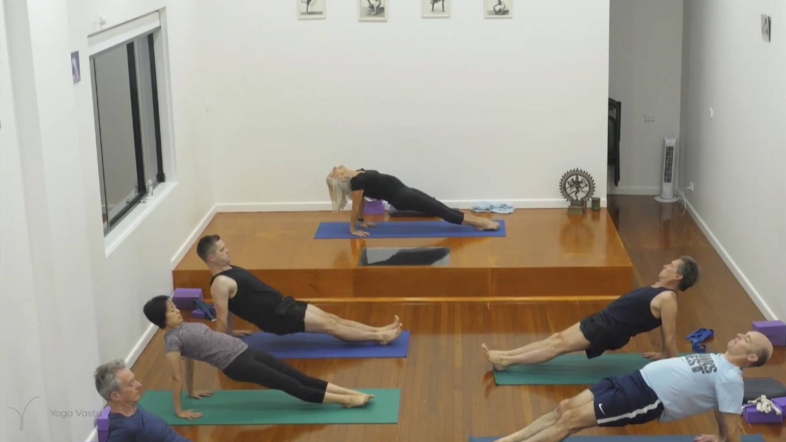 Dynamic Hip Opening and Core Strengthening