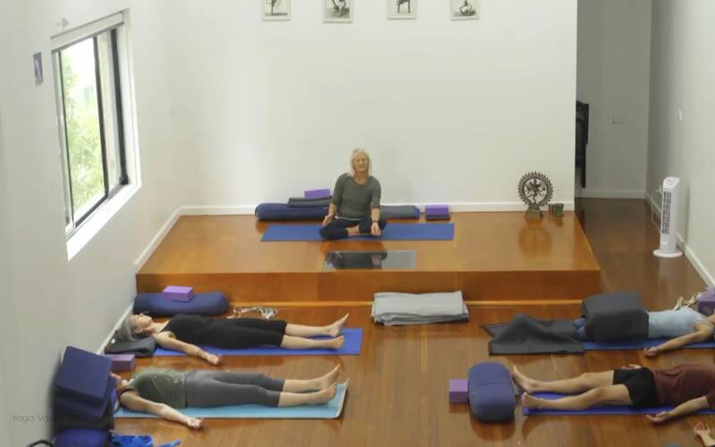 Iyengar Yoga videos for every level, for every need | Yoga Vastu