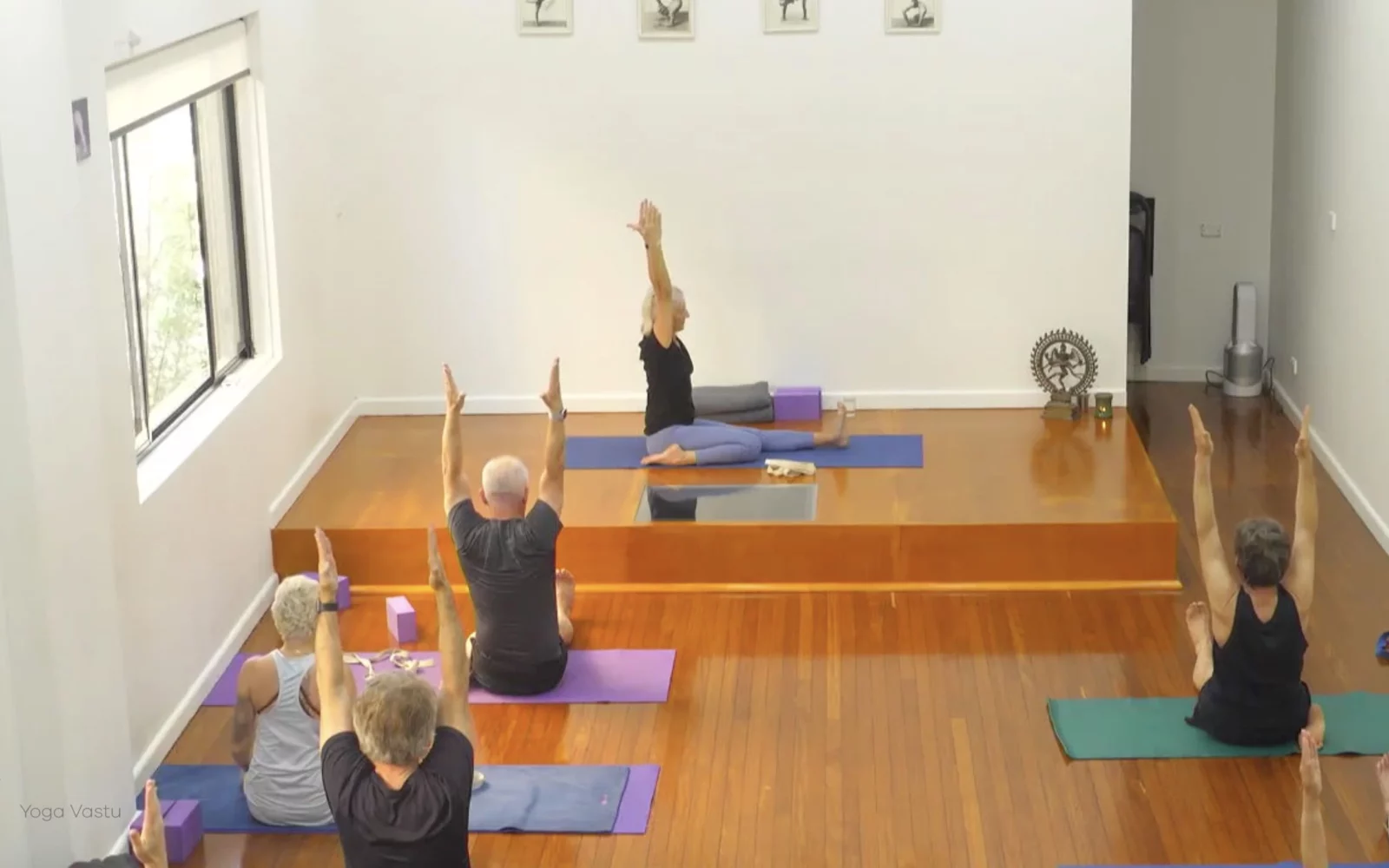 Online Iyengar yoga videos | Class 3: Finding Evenness in Miscellaneous Poses