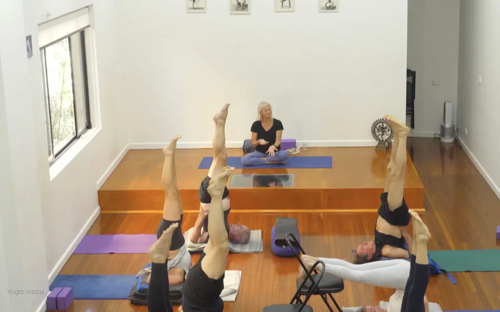 Online Iyengar yoga videos | Class 3: Finding Evenness in Miscellaneous Poses