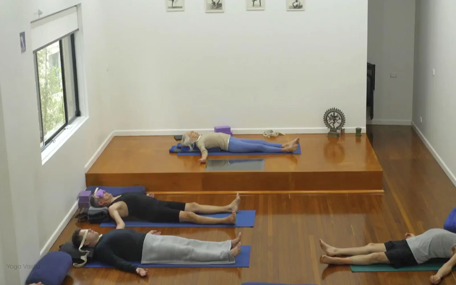 Online Iyengar yoga videos | Class 7: Observing the Stillness in Pranayama