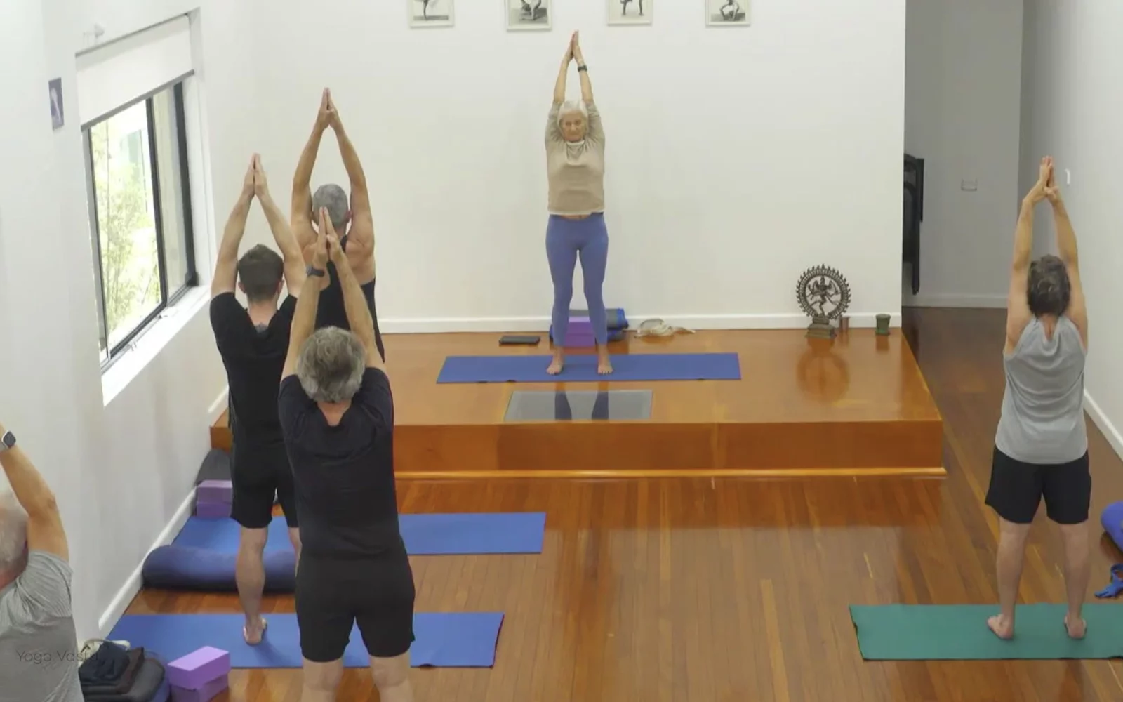 Online Iyengar yoga videos | Class 7: Observing the Stillness in Pranayama