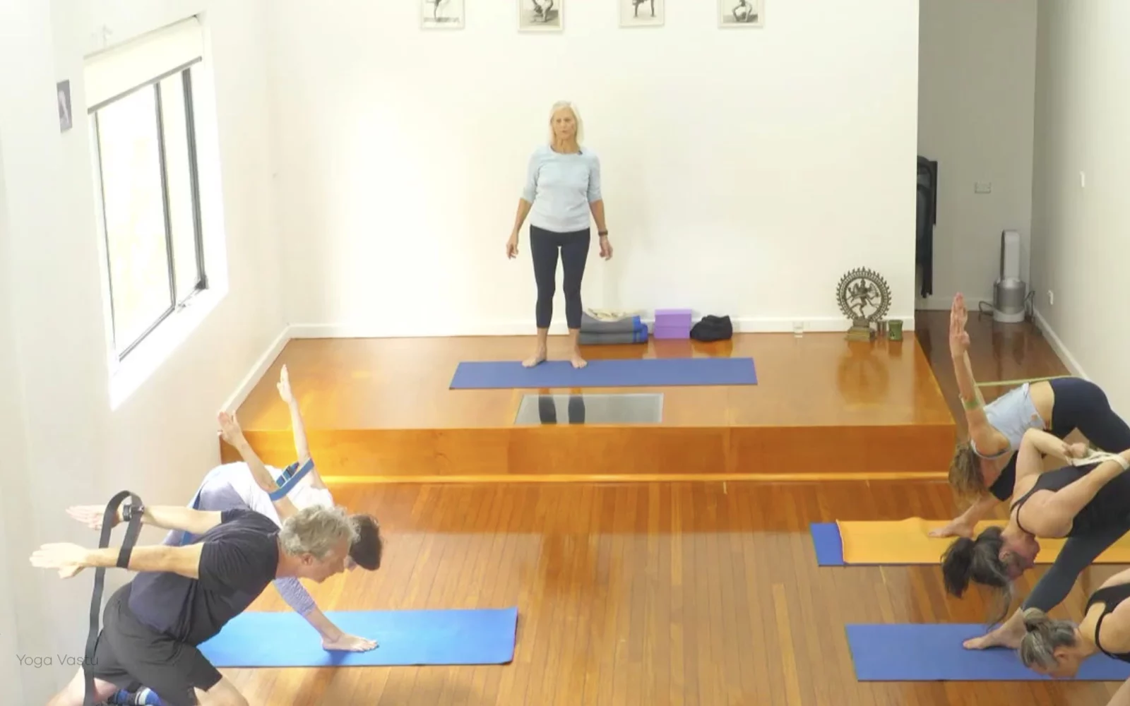 Online Iyengar yoga videos | Advanced Class 4: Listening to the Responses in the Body
